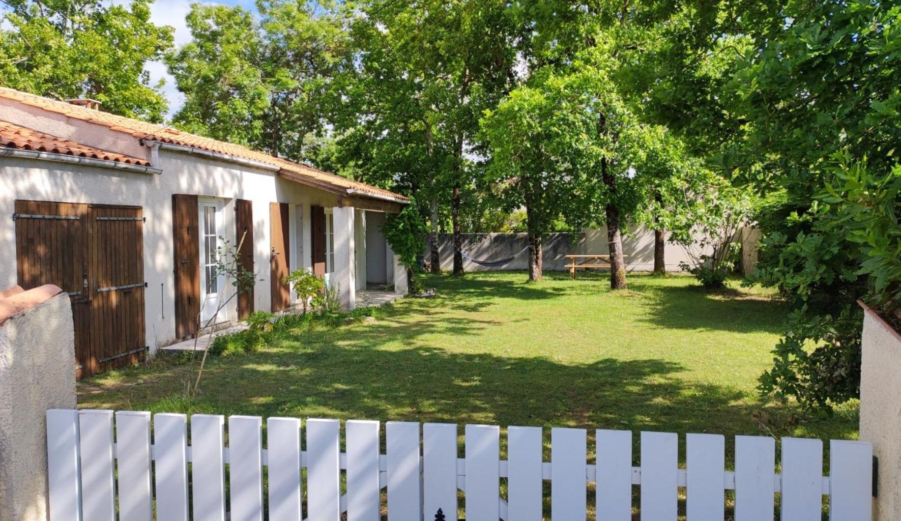 Maison A 8 Min A Pied De La Plage Avec Jardin Clos Et Ombrage Saint-Georges-d'Oleron Dış mekan fotoğraf